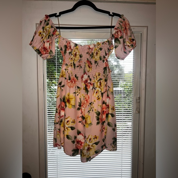Floral Sumner Romper - Picture 2 of 4